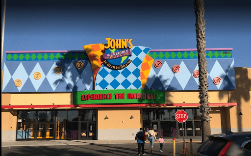 John's Incredible Pizza Co. - Carson, CA