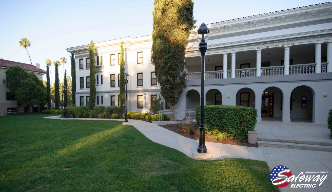 University of Redlands - Grossmont Hall