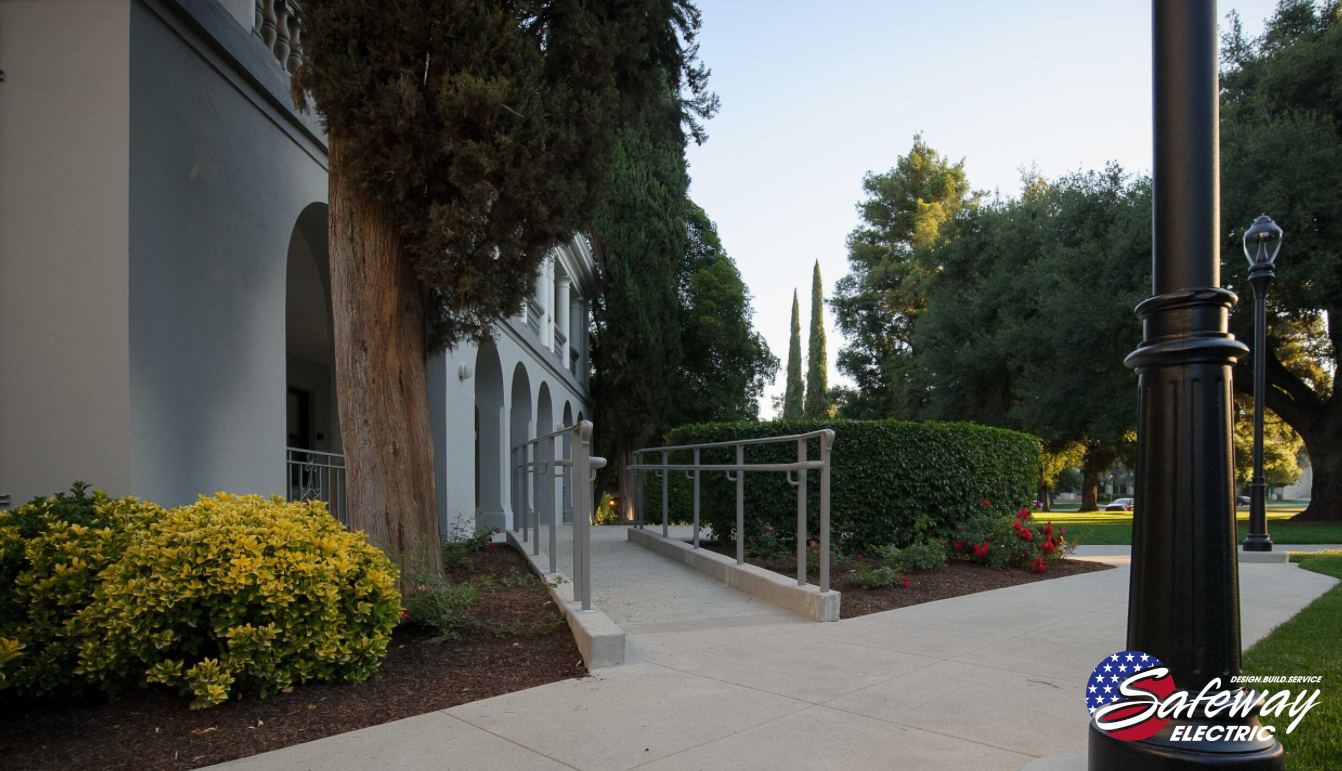 University of Redlands - Grossmont Hall