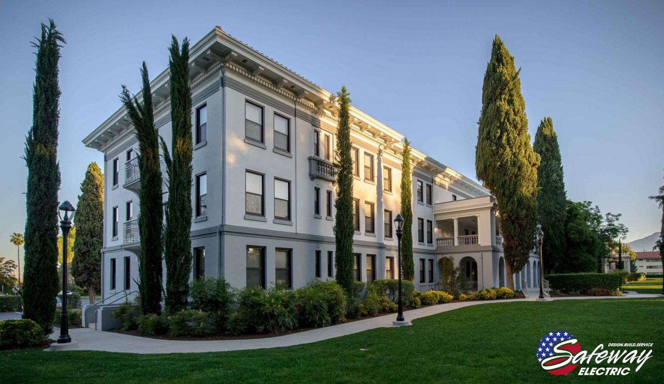 University of Redlands - Grossmont Hall
